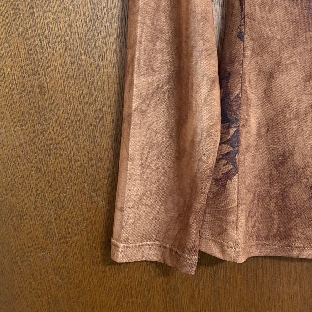 Women's Brown Horse Print Top - Picture 4 of 5